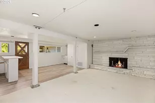 13755 NW Burton St, Portland, OR 97229 - Photo 35