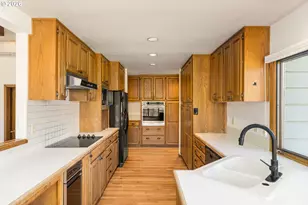 13755 NW Burton St, Portland, OR 97229 - Photo 13