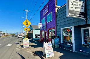 277 N Dolphin St, Rockaway Beach, OR 97136 - Photo 25