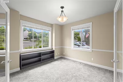 13243 SE Buford Ct, Portland, OR 97236 - Photo 5