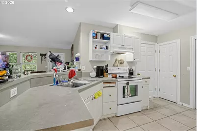 3324 NE Surf Ave, Lincoln City, OR 97367 - Photo 7