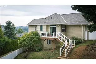 2408 SW Oakwood Dr, Dallas, OR 97338 - Photo 29