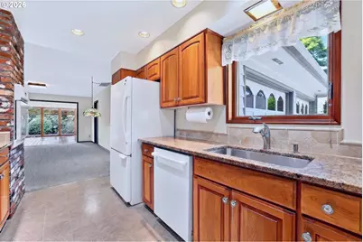4105 NW 190th Ave, Portland, OR 97229 - Photo 9