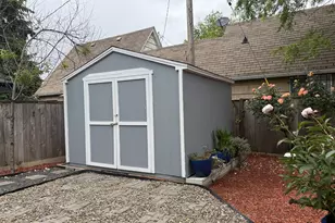 2725 Mallory Ln, Eugene, OR 97401 - Photo 33