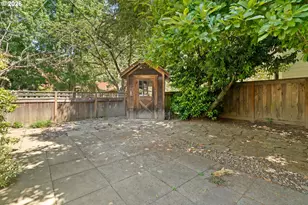 1204 SE 34th Ave, Portland, OR 97214 - Photo 45