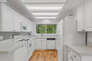 17019 SW Versailles Ln, Portland, OR 97224 - Photo 9