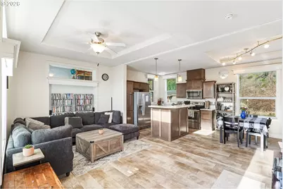 1655 S Elm St #14, Canby, OR 97013 - Photo 5