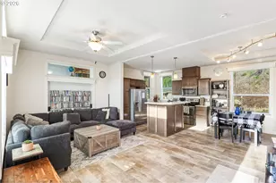 1655 S Elm St, Canby, OR 97013 - Photo 5