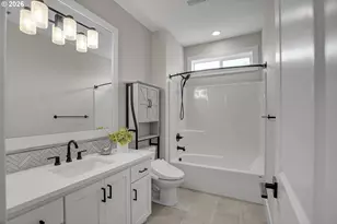 11808 NW Weaver Ln, Portland, OR 97229 - Photo 35