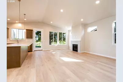 3244 Nightingale Dr, Woodburn, OR 97071 - Photo 11