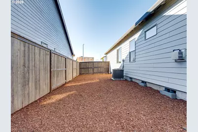 3244 Nightingale Dr, Woodburn, OR 97071 - Photo 37