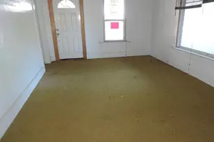 314 NW 2nd St, Grass Valley, OR 97029 - Photo 11