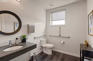 1600 Pearl St, Eugene, OR 97401 - Photo 43