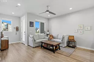 4175 SE Century Blvd, Hillsboro, OR 97123 - Photo 9