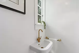 1767 SW Prospect Dr, Portland, OR 97201 - Photo 13