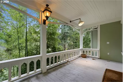 1767 SW Prospect Dr, Portland, OR 97201 - Photo 23