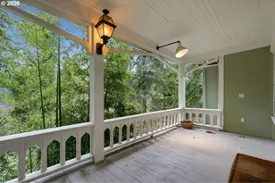 1767 SW Prospect Dr, Portland, OR 97201 - Photo 23