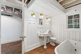 1767 SW Prospect Dr, Portland, OR 97201 - Photo 25