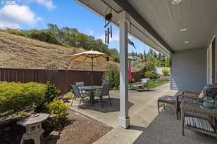 200 Rainbow Ridge Ave, Roseburg, OR 97471 - Photo 41