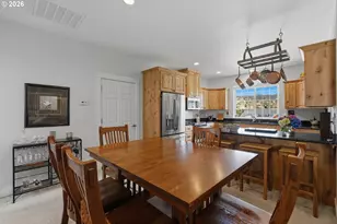 200 Rainbow Ridge Ave, Roseburg, OR 97471 - Photo 15
