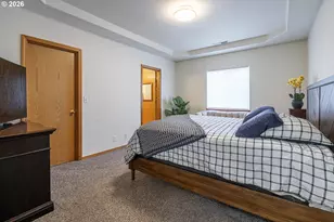 2205 Parker Pl, Eugene, OR 97402 - Photo 13