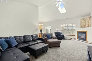 2205 Parker Pl, Eugene, OR 97402 - Photo 5