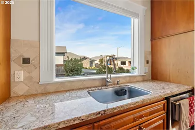 7208 Edge Cliff Dr, Brookings, OR 97415 - Photo 15