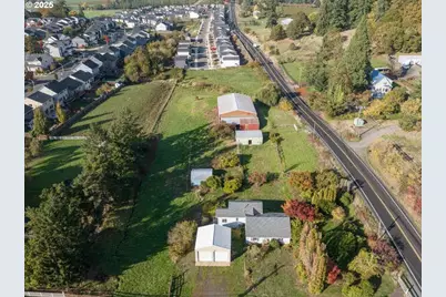 4101 NE Terrace Dr, Newberg, OR 97132 - Photo 3