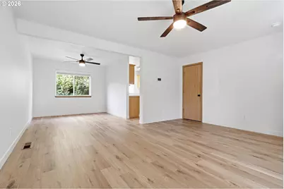 9218 NE 91st St, Vancouver, WA 98662 - Photo 5