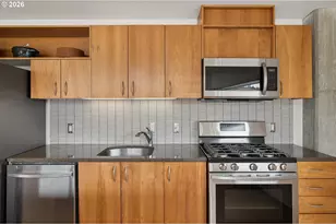 1234 SW 18th Ave, Portland, OR 97205 - Photo 7