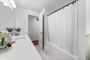 6425 SE Hull Ave, Milwaukie, OR 97267 - Photo 17