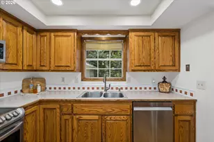 508 Cascade Dr, Springfield, OR 97478 - Photo 13