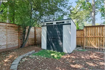 3302 NE Olympic St, Hillsboro, OR 97124 - Photo 35