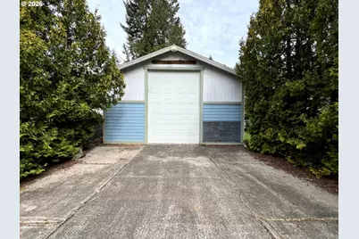 68954 E Cedar Hill Loop, Welches, OR 97067 - Photo 27