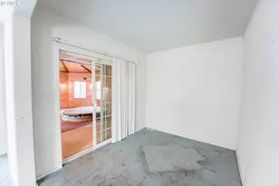 68954 E Cedar Hill Loop, Welches, OR 97067 - Photo 15