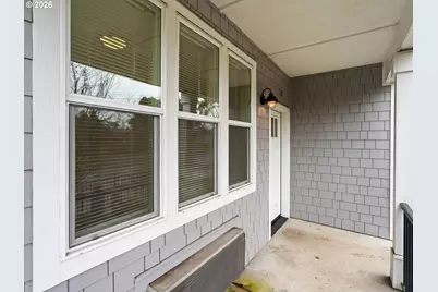 138 NE 109th Ave, Portland, OR 97220 - Photo 5