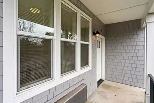 138 NE 109th Ave, Portland, OR 97220 - Photo 5