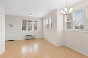 138 NE 109th Ave, Portland, OR 97220 - Photo 7