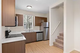 138 NE 109th Ave, Portland, OR 97220 - Photo 11