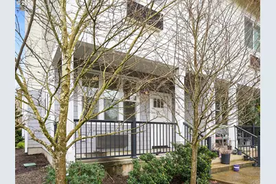 138 NE 109th Ave, Portland, OR 97220 - Photo 3