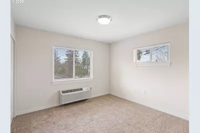 138 NE 109th Ave, Portland, OR 97220 - Photo 19