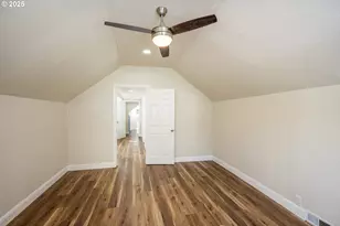 950 Coburg Rd, Eugene, OR 97401 - Photo 21