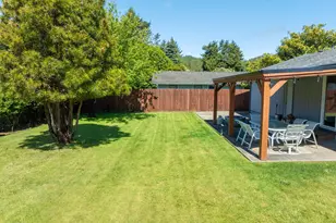 412 Camellia Ct, Reedsport, OR 97467 - Photo 13