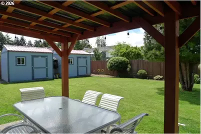 412 Camellia Ct, Reedsport, OR 97467 - Photo 7