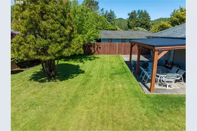 412 Camellia Ct, Reedsport, OR 97467 - Photo 41
