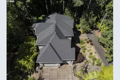 17677 Westview Dr, Lake Oswego, OR 97034 - Photo 47