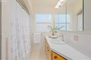 2031 Olive St, Eugene, OR 97405 - Photo 19