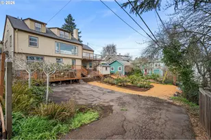 2031 Olive St, Eugene, OR 97405 - Photo 33