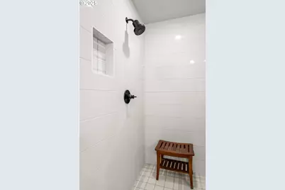 20211 Glen Vista Rd, Bend, OR 97703 - Photo 29