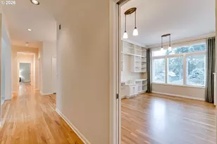 2572 W 28th Ave, Eugene, OR 97405 - Photo 9